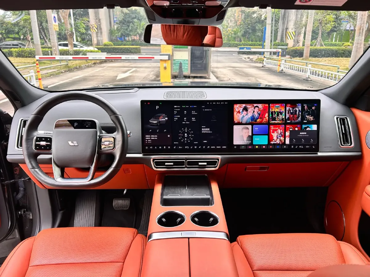 2023 Li L8 Range Extended 154HP REEV 40.9KWH,autocango,china used car exporter,china ev exporter,chinese used car exporter,chinese used ev exporter