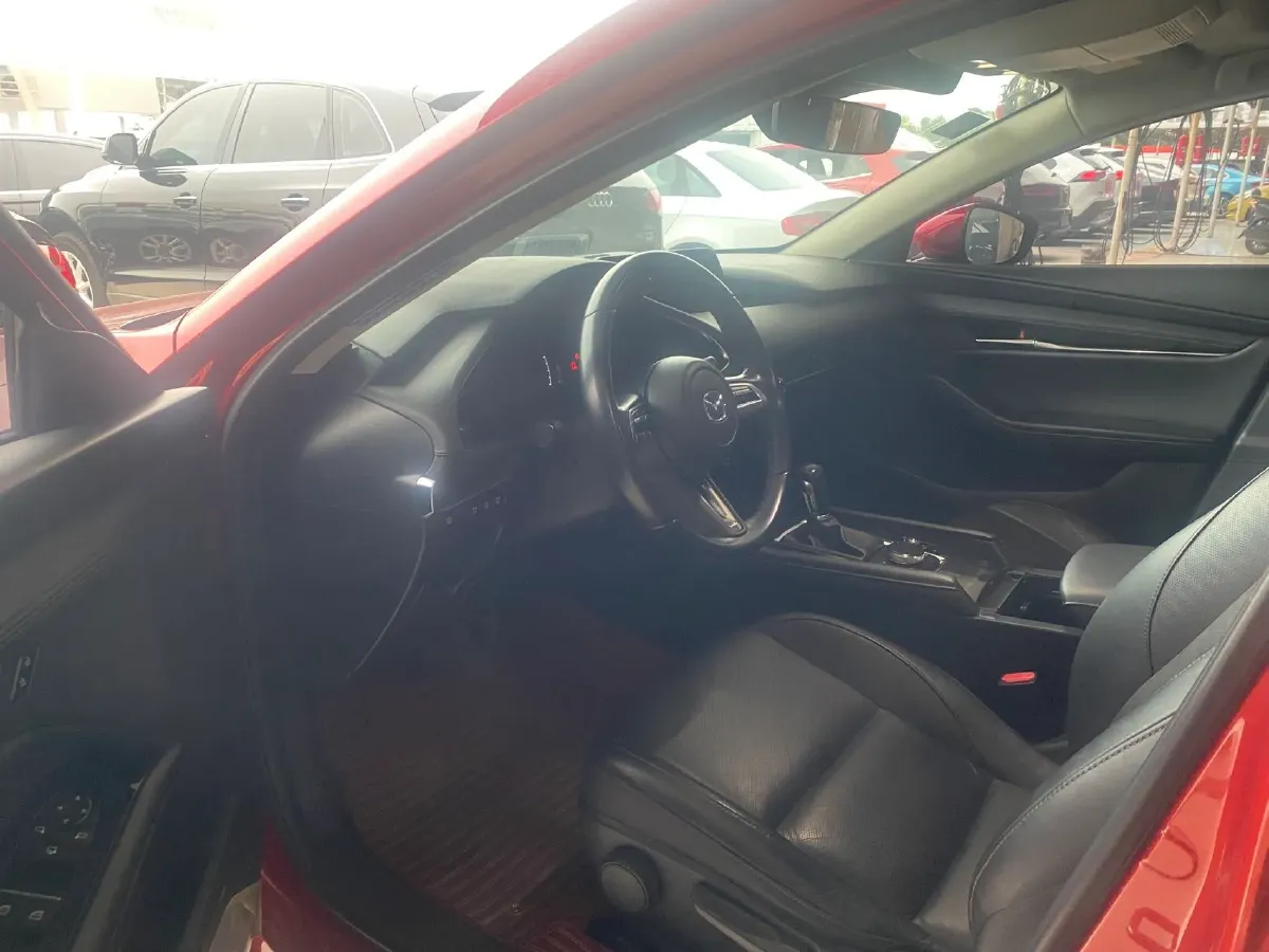 2021 Mazda 3 Axela 2.0L 158HP L4 6AT,autocango,china used car exporter,china ev exporter,chinese used car exporter,chinese used ev exporter