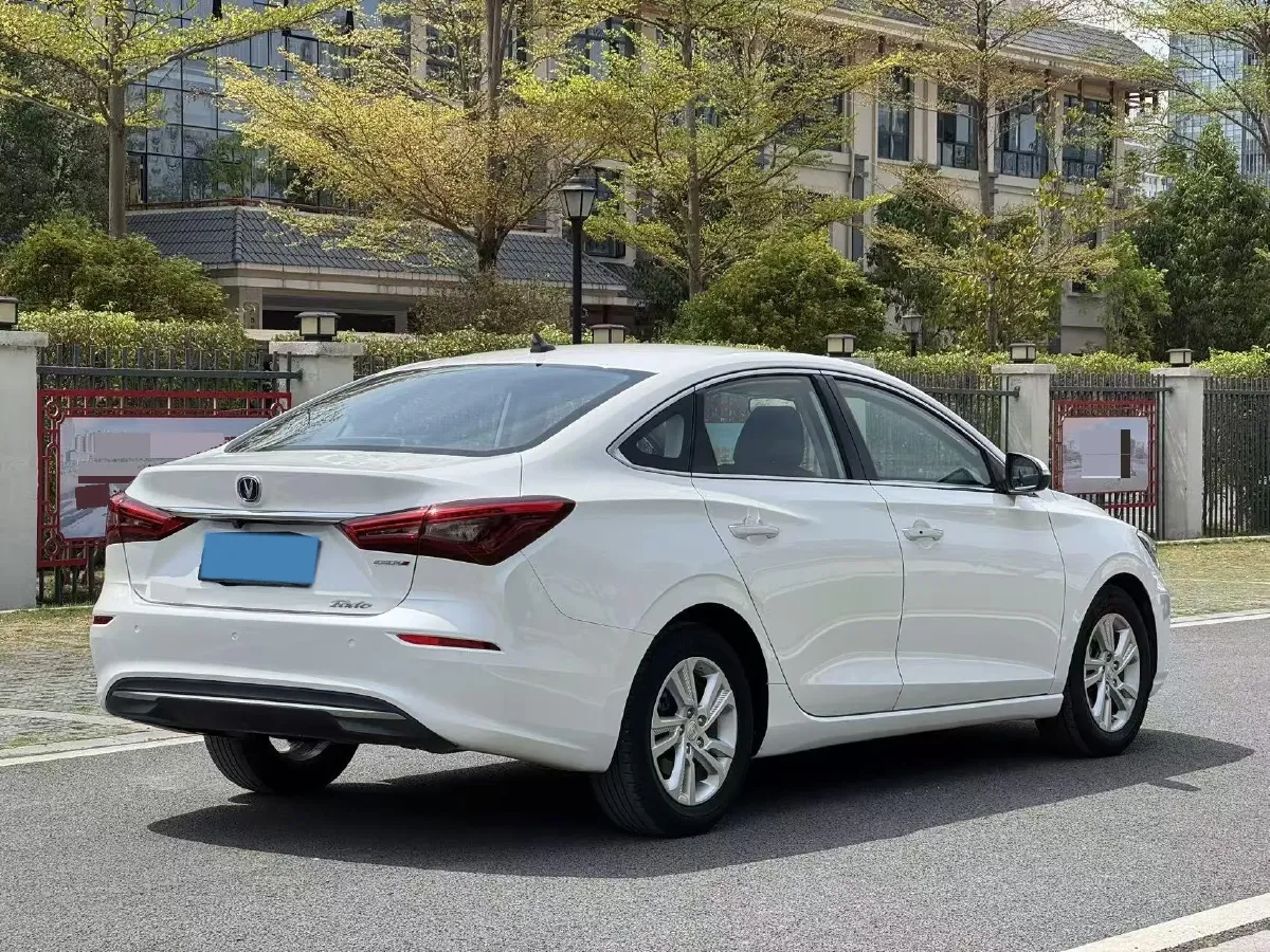 2019 ChangAn Eado 1.6L 128HP L4 6AT,autocango,china used car exporter,china ev exporter,chinese used car exporter,chinese used ev exporter