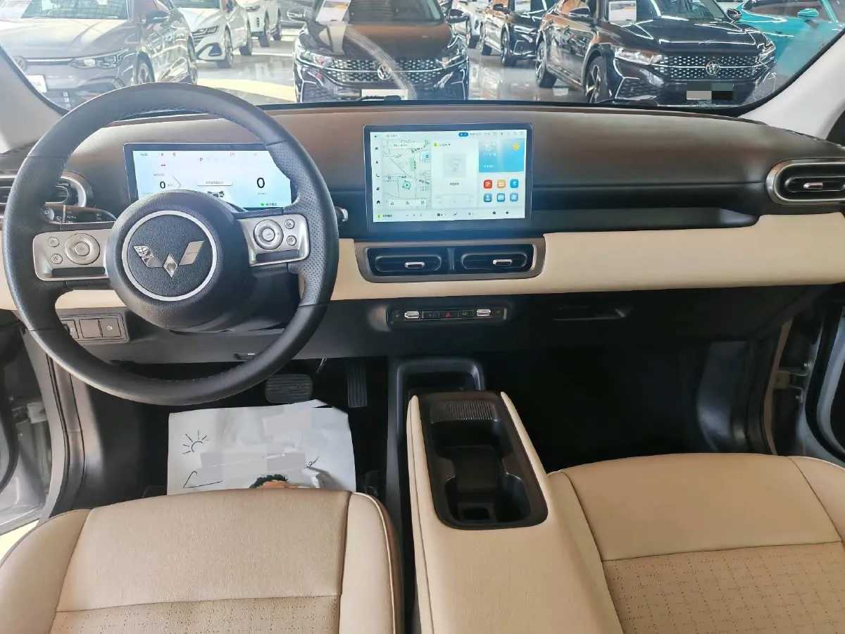 2024 WuLing BinGuoPLUS BEV 50.6KWH,autocango,china used car exporter,china ev exporter,chinese used car exporter,chinese used ev exporter