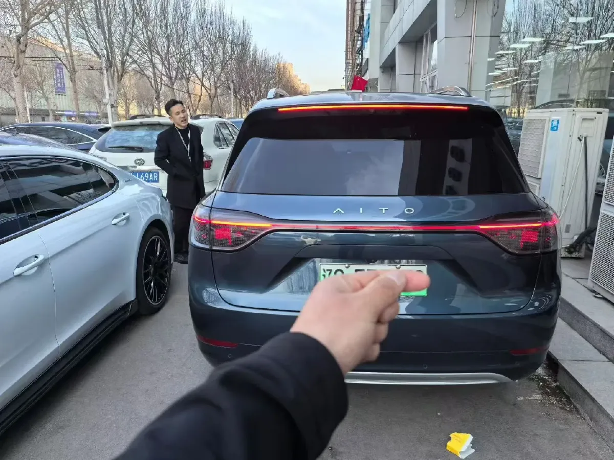 2024 HIMA AITO M9 1.5T 152HP L4 REEV 52KWH,autocango,china used car exporter,china ev exporter,chinese used car exporter,chinese used ev exporter