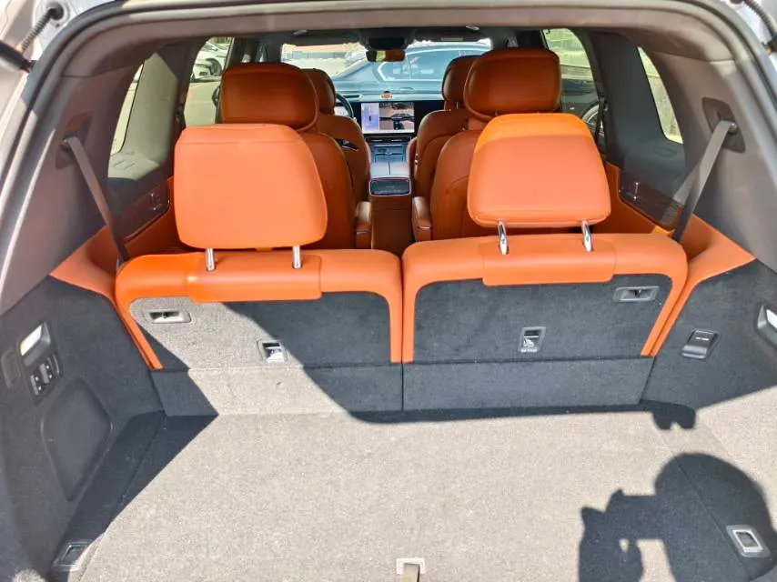 2024 AITO AITO M9 1.5T 152HP L4 REEV 42KWH,autocango,china used car exporter,china ev exporter,chinese used car exporter,chinese used ev exporter