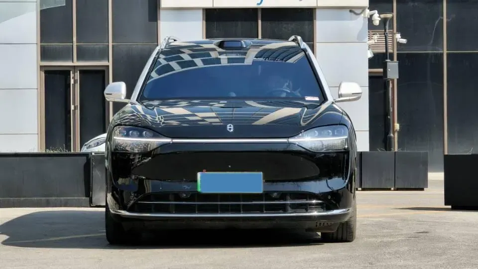 2024 AITO AITO M9 1.5T 152HP L4 REEV 42KWH,autocango,china used car exporter,china ev exporter,chinese used car exporter,chinese used ev exporter