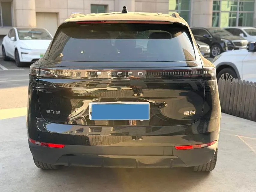 2026 Exceed ET5 REEV 156HP REEV,autocango,china used car exporter,china ev exporter,chinese used car exporter,chinese used ev exporter