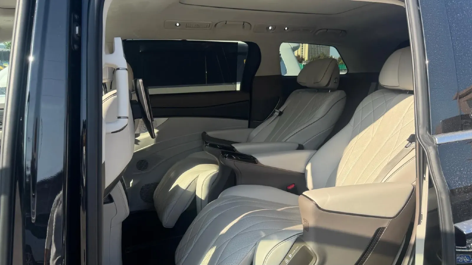 2022 Honda Odyssey 2.0L 146HP L4 E-CVT Hybrid,autocango,china used car exporter,china ev exporter,chinese used car exporter,chinese used ev exporter