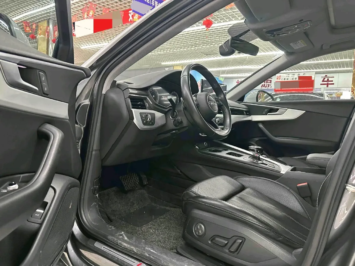 2022 Audi A4L 2.0T 190HP L4 7DCT,autocango,china used car exporter,china ev exporter,chinese used car exporter,chinese used ev exporter