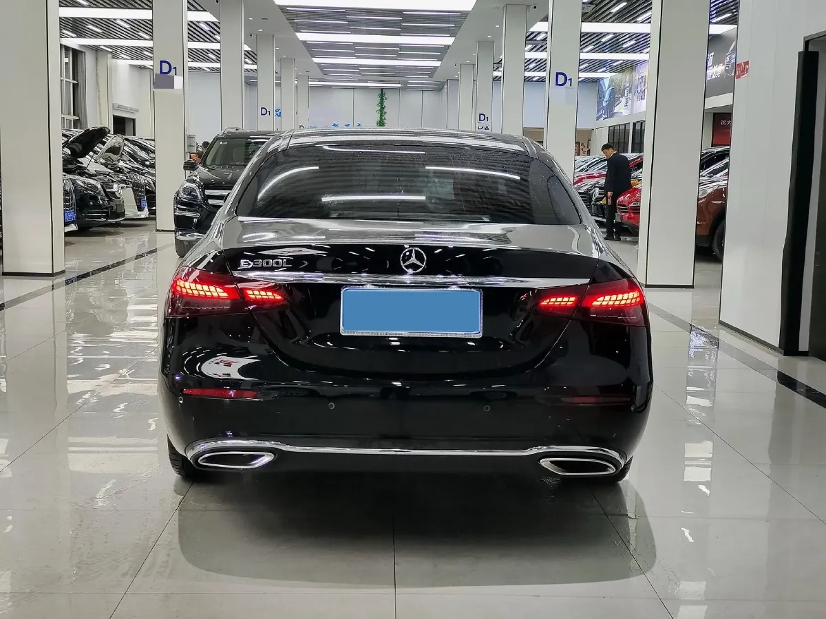 2023 Mercedes-Benz E Class 2.0T 258HP L4 9AT,autocango,china used car exporter,china ev exporter,chinese used car exporter,chinese used ev exporter