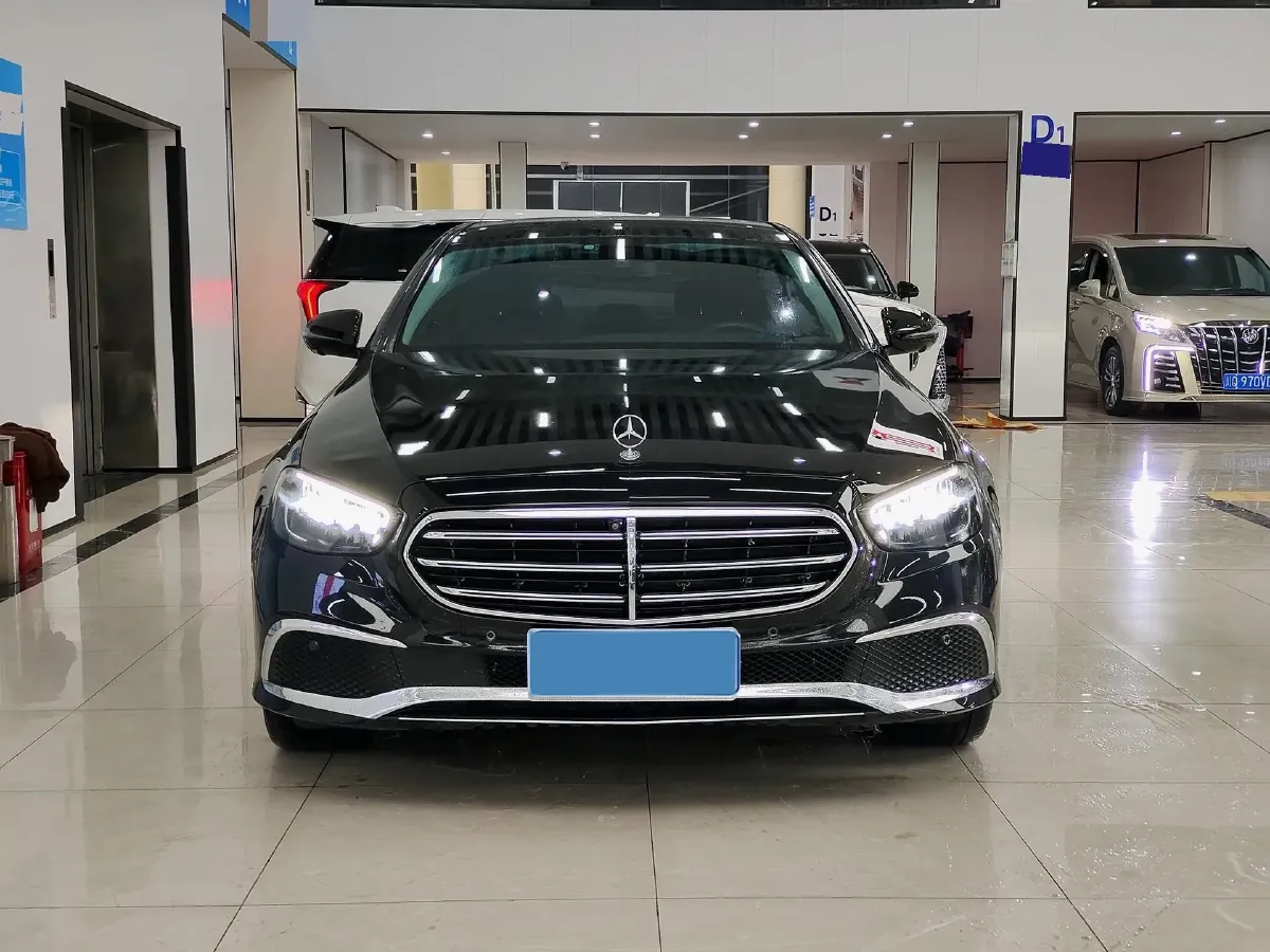 2023 Mercedes-Benz E Class 2.0T 258HP L4 9AT,autocango,china used car exporter,china ev exporter,chinese used car exporter,chinese used ev exporter