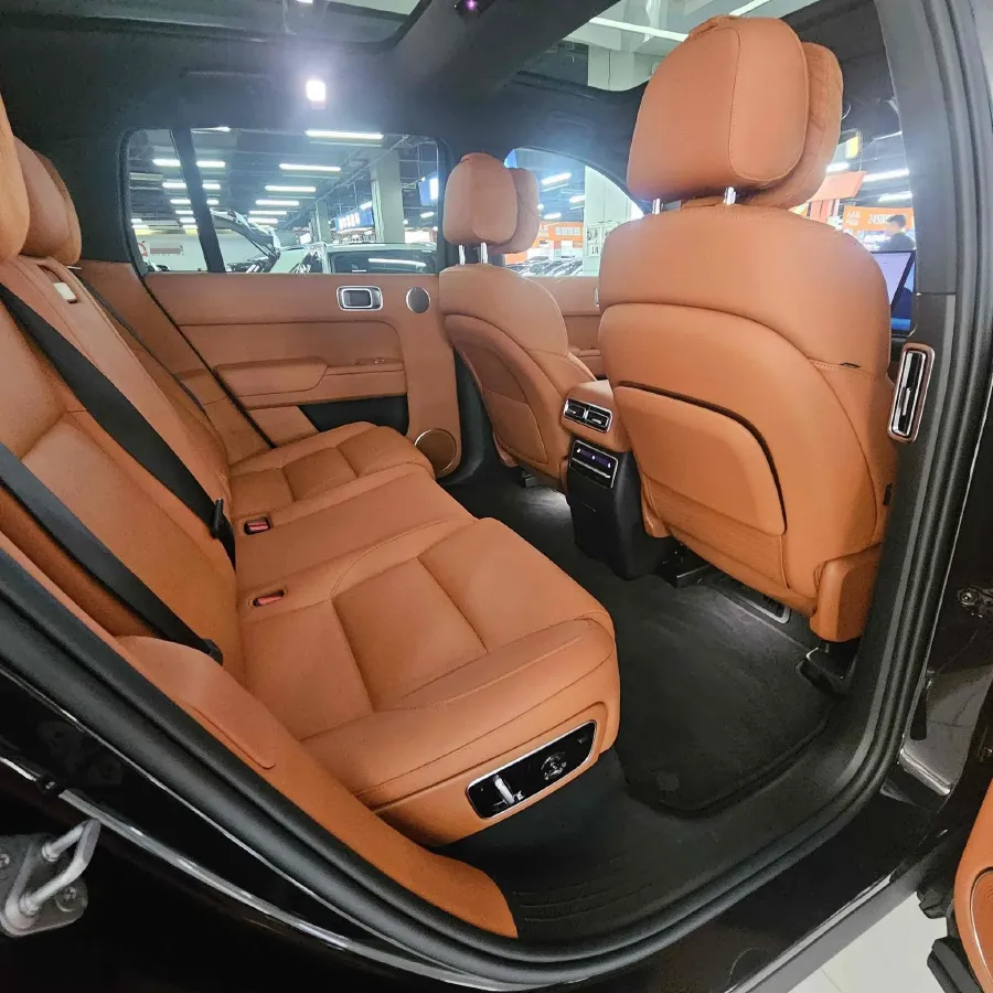 2023 Li L7 Range Extended 154HP REEV 40.9KWH,autocango,china used car exporter,china ev exporter,chinese used car exporter,chinese used ev exporter