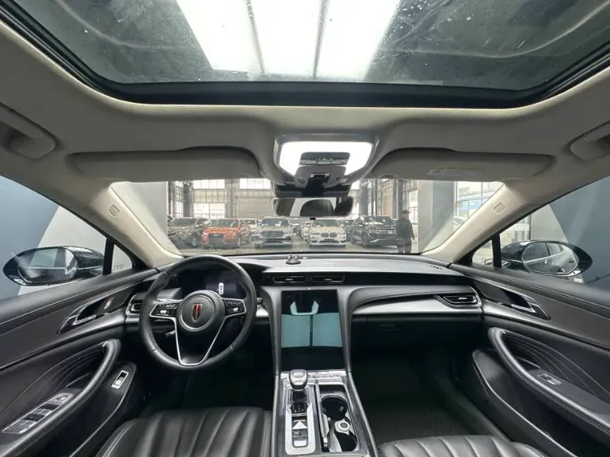 2023 HongQi H5 1.5T 169HP L4 7DCT,autocango,china used car exporter,china ev exporter,chinese used car exporter,chinese used ev exporter