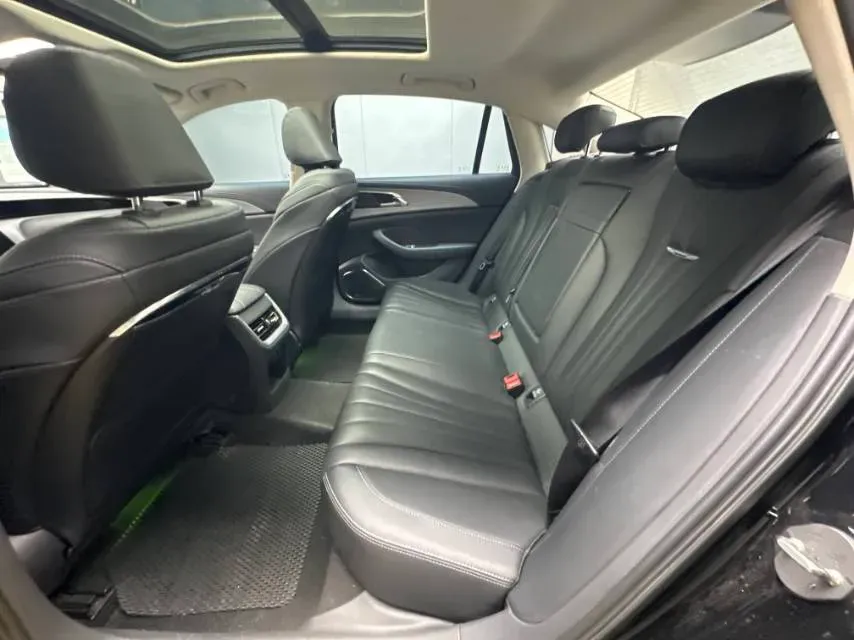 2023 HongQi H5 1.5T 169HP L4 7DCT,autocango,china used car exporter,china ev exporter,chinese used car exporter,chinese used ev exporter