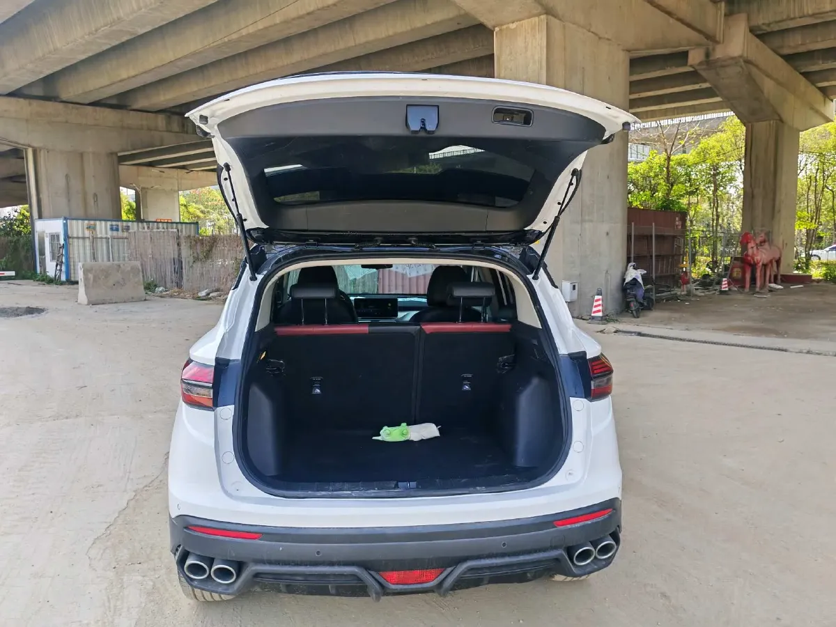 2021 Geely Coolray 1.4T 141HP L4 6DCT,autocango,china used car exporter,china ev exporter,chinese used car exporter,chinese used ev exporter