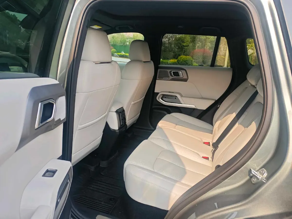 2025 FangChengBao Tai 3 BEV,autocango,china used car exporter,china ev exporter,chinese used car exporter,chinese used ev exporter