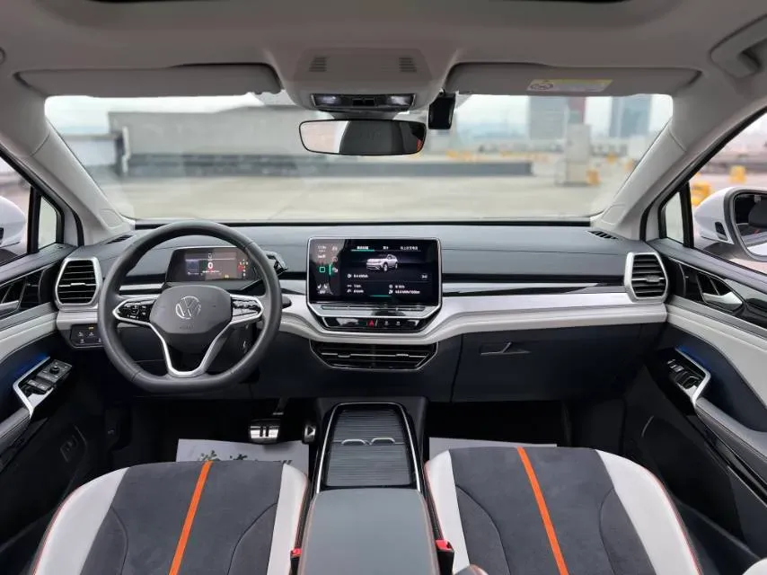 2022 Volkswagen ID.6 Crozz BEV 84.8KWH,autocango,china used car exporter,china ev exporter,chinese used car exporter,chinese used ev exporter