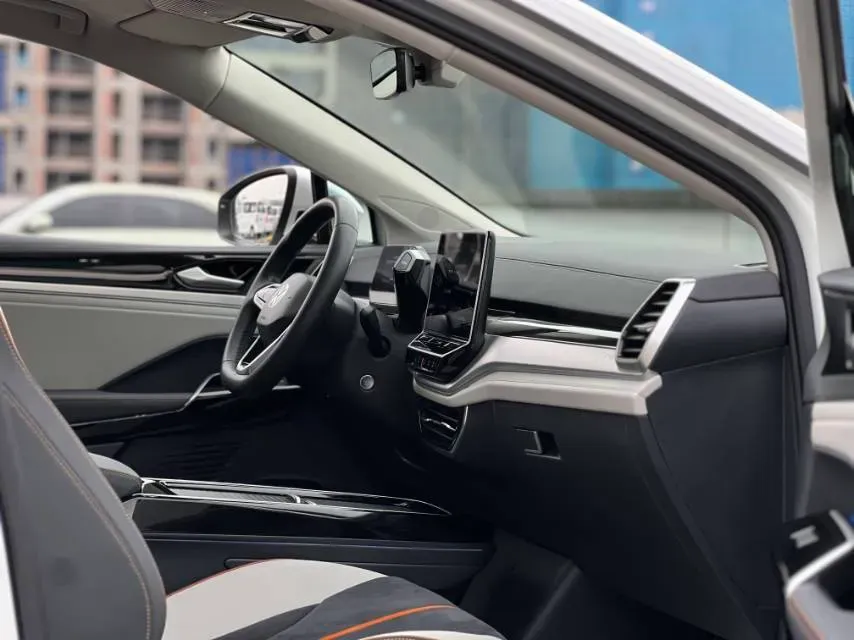 2022 Volkswagen ID.6 Crozz BEV 84.8KWH,autocango,china used car exporter,china ev exporter,chinese used car exporter,chinese used ev exporter