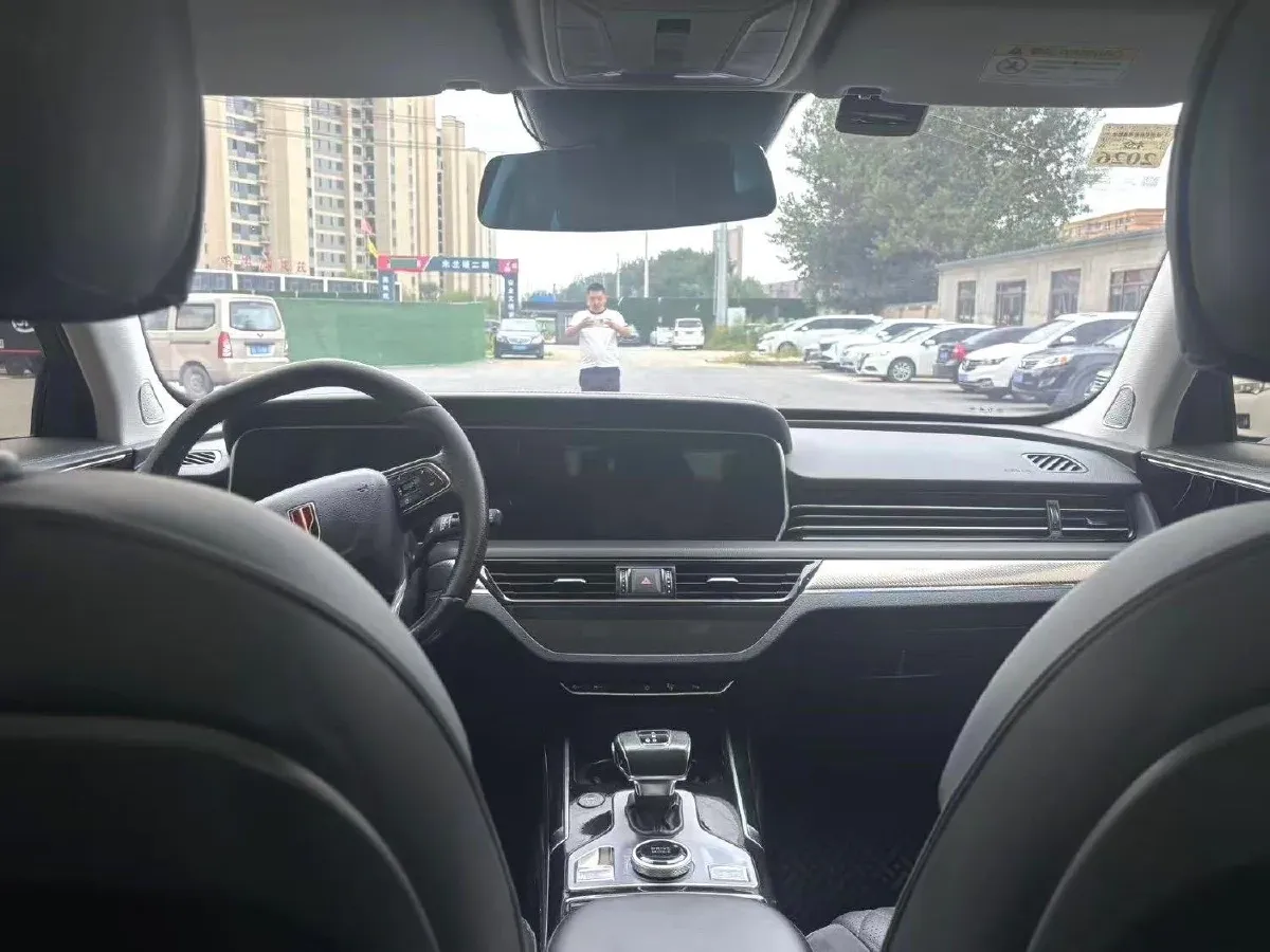 2019 HongQi HS5 2.0T 224HP L4 6AT,autocango,china used car exporter,china ev exporter,chinese used car exporter,chinese used ev exporter