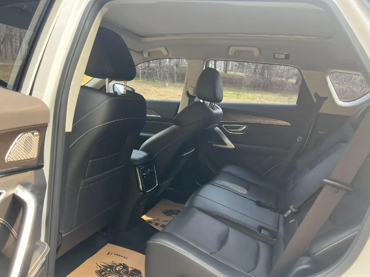 2021 Jetour X70 Plus 1.6T 197HP L4 7DCT,autocango,china used car exporter,china ev exporter,chinese used car exporter,chinese used ev exporter