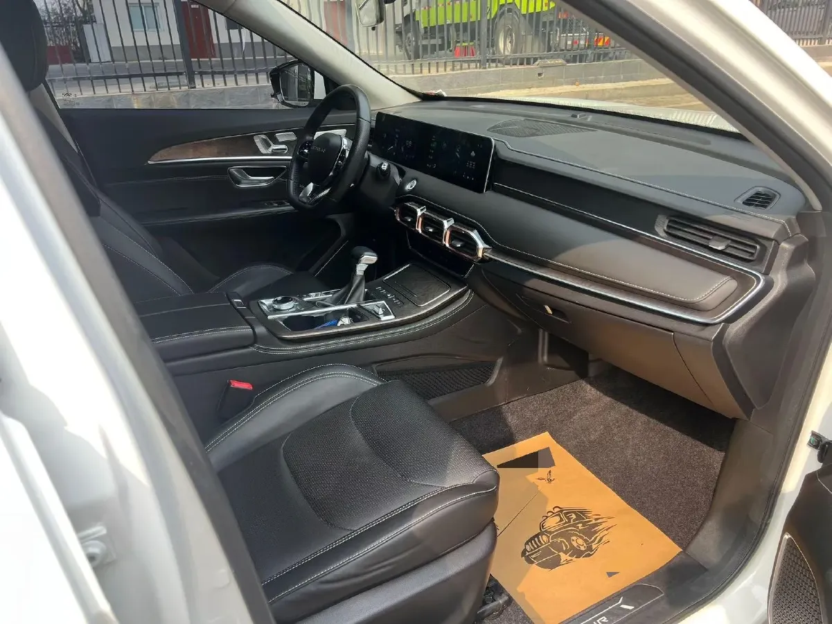 2021 Jetour X70 Plus 1.6T 197HP L4 7DCT,autocango,china used car exporter,china ev exporter,chinese used car exporter,chinese used ev exporter