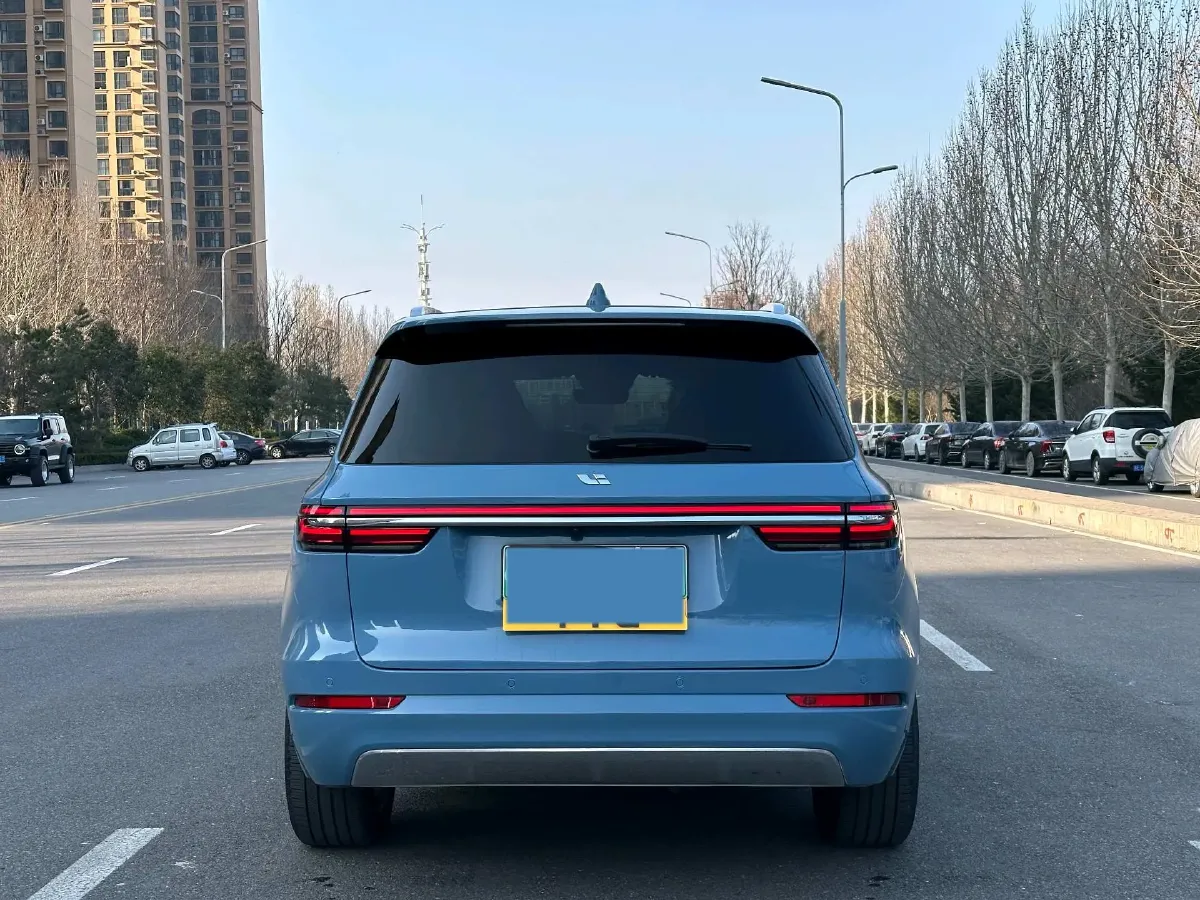2021 Li ONE Range Extended 131HP REEV 40.5KWH,autocango,china used car exporter,china ev exporter,chinese used car exporter,chinese used ev exporter