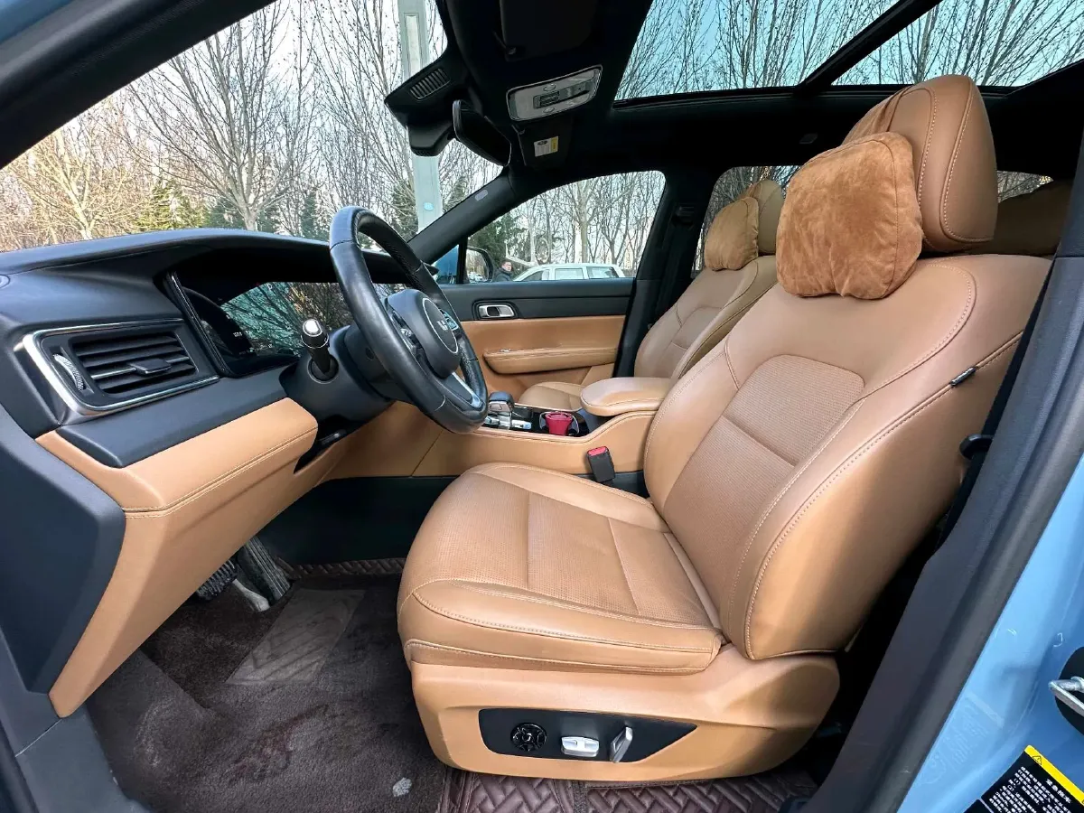 2021 Li ONE Range Extended 131HP REEV 40.5KWH,autocango,china used car exporter,china ev exporter,chinese used car exporter,chinese used ev exporter