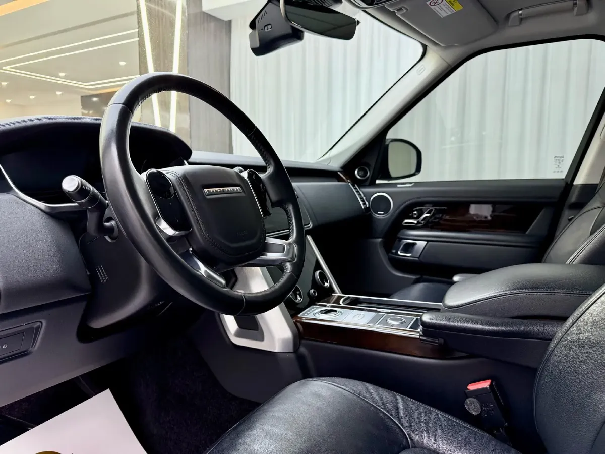 2021 Land Rover Range Rover 3.0T 360HP L6 8AT,autocango,china used car exporter,china ev exporter,chinese used car exporter,chinese used ev exporter