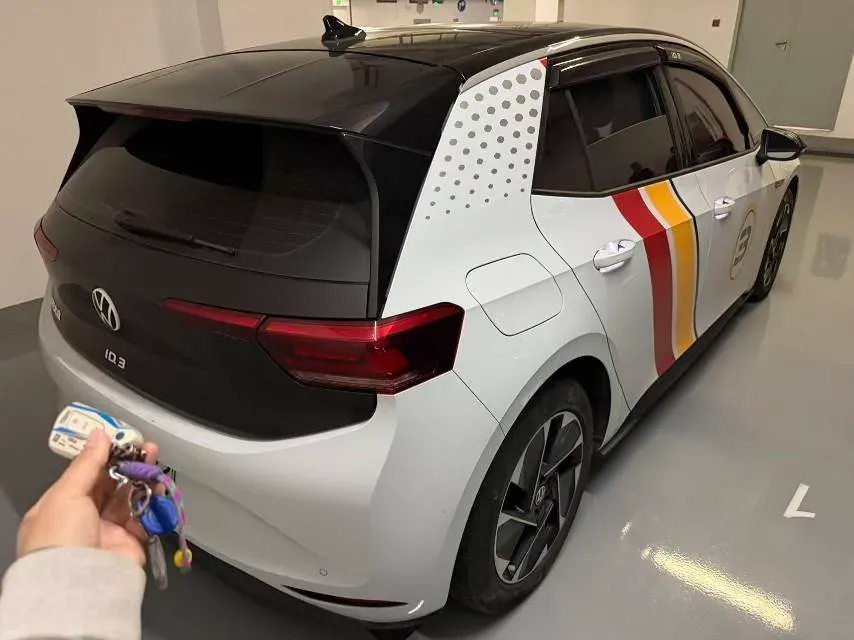 2024 Volkswagen ID.3 BEV 52.8KWH,autocango,china used car exporter,china ev exporter,chinese used car exporter,chinese used ev exporter