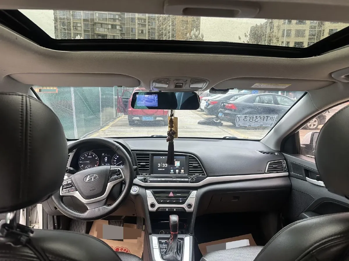 2016 Hyundai Elantra 1.6L 130HP L4 6AT,autocango,china used car exporter,china ev exporter,chinese used car exporter,chinese used ev exporter