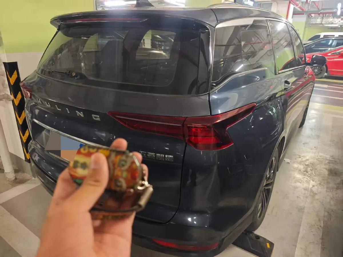 2022 WuLing KaiJie 1.5T 177HP L4 CVT,autocango,china used car exporter,china ev exporter,chinese used car exporter,chinese used ev exporter