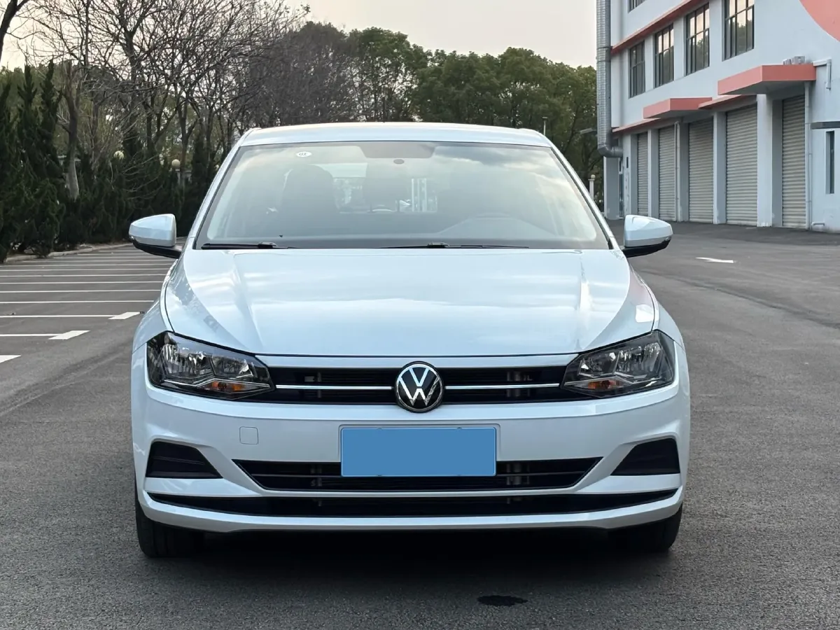 2023 Volkswagen Polo 1.5L 110HP L4 6AT,autocango,china used car exporter,china ev exporter,chinese used car exporter,chinese used ev exporter