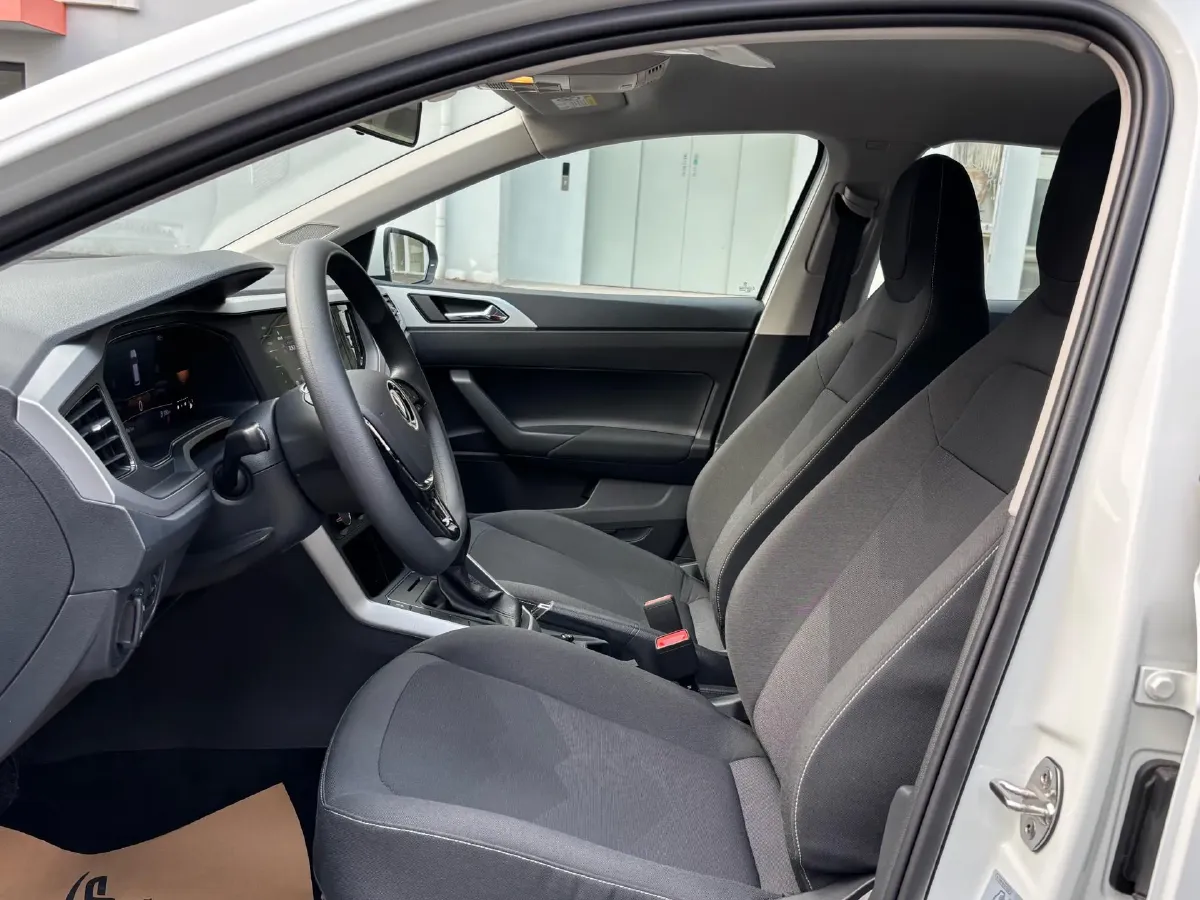 2023 Volkswagen Polo 1.5L 110HP L4 6AT,autocango,china used car exporter,china ev exporter,chinese used car exporter,chinese used ev exporter