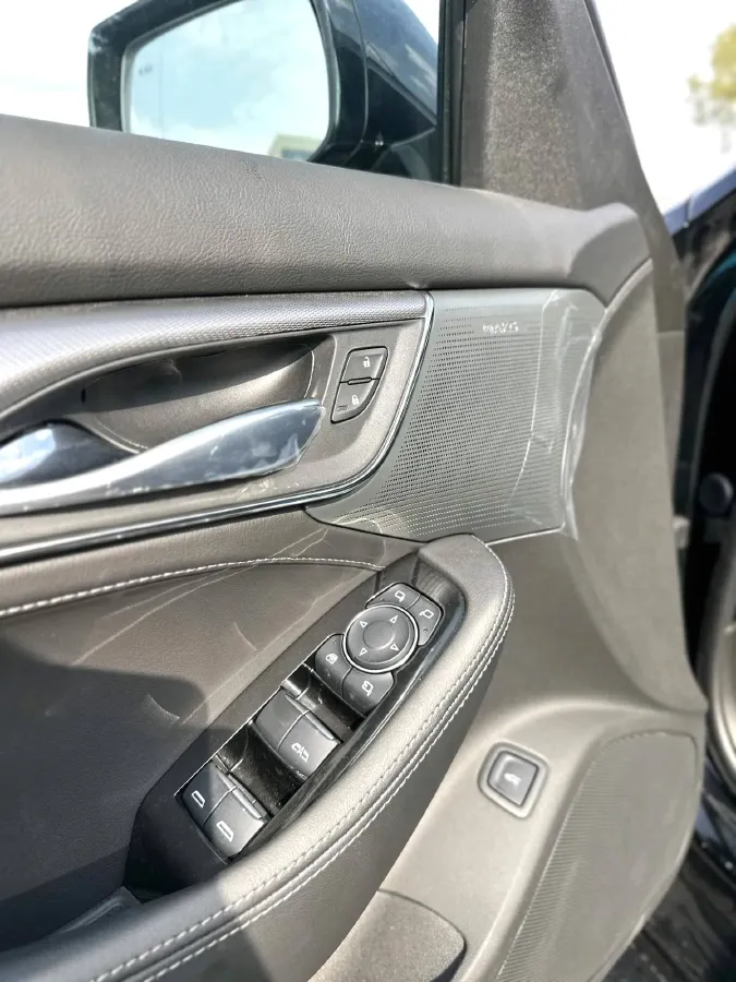 2024 Cadillac CT5 2.0T 237HP L4 10AT,autocango,china used car exporter,china ev exporter,chinese used car exporter,chinese used ev exporter