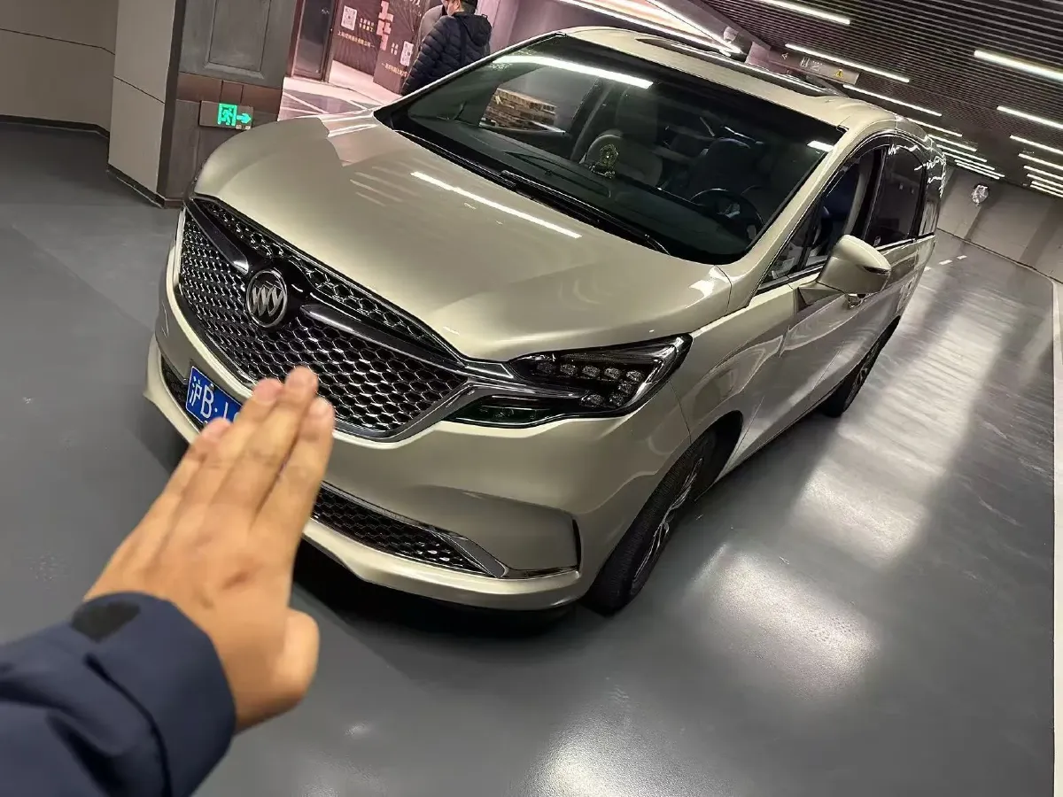 2021 Buick GL8 2.0T 237HP L4 9AT,autocango,china used car exporter,china ev exporter,chinese used car exporter,chinese used ev exporter