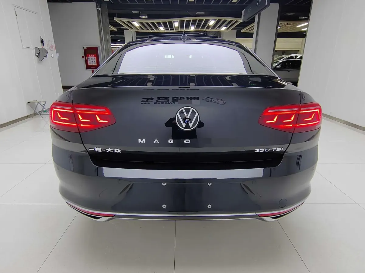2020 Volkswagen Magotan 2.0T 186HP L4 7DCT,autocango,china used car exporter,china ev exporter,chinese used car exporter,chinese used ev exporter