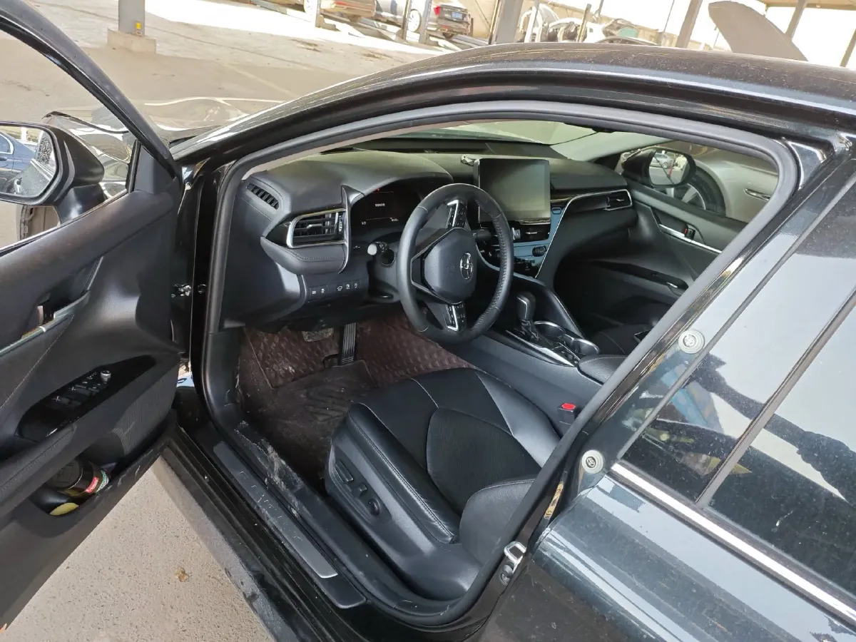 2021 Toyota Camry 2.5L 209HP L4 8AT,autocango,china used car exporter,china ev exporter,chinese used car exporter,chinese used ev exporter