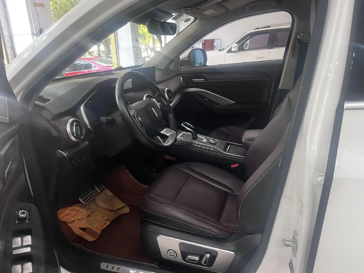 2018 WEY VV6 2.0T 197HP L4 7DCT,autocango,china used car exporter,china ev exporter,chinese used car exporter,chinese used ev exporter