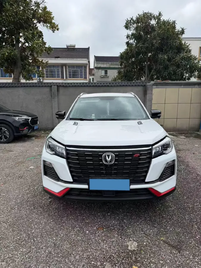 2023 ChangAn CS75 1.5T 188HP L4 7DCT,autocango,china used car exporter,china ev exporter,chinese used car exporter,chinese used ev exporter