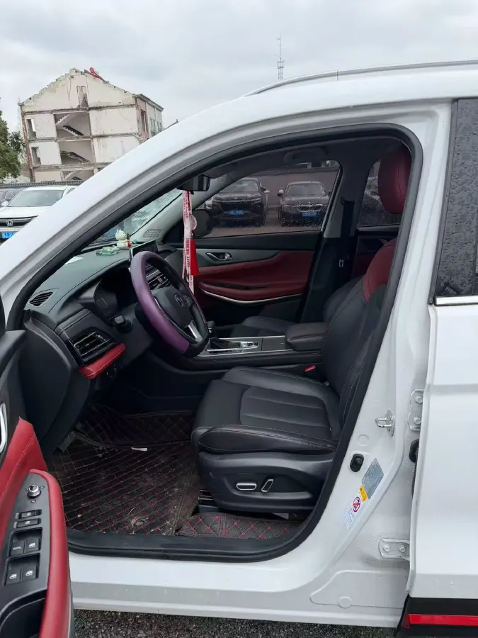 2023 ChangAn CS75 1.5T 188HP L4 7DCT,autocango,china used car exporter,china ev exporter,chinese used car exporter,chinese used ev exporter