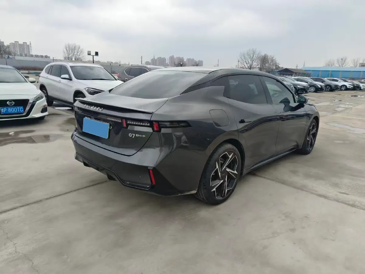 2024 LYNK&CO 07 EM-P 1.5T 163HP L4 3DHT PHEV 18.99KWH,autocango,china used car exporter,china ev exporter,chinese used car exporter,chinese used ev exporter