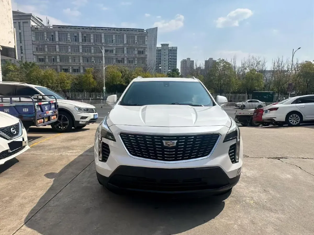 2020 Cadillac XT4 2.0T 241HP L4 9AT,autocango,china used car exporter,china ev exporter,chinese used car exporter,chinese used ev exporter