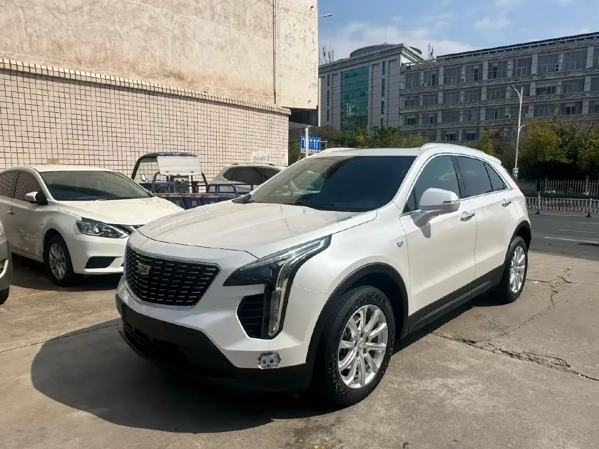 2020 Cadillac XT4 2.0T 241HP L4 9AT,autocango,china used car exporter,china ev exporter,chinese used car exporter,chinese used ev exporter
