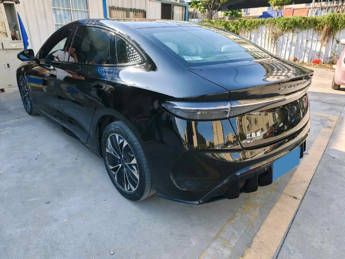 2022 MAXUS DaJia 5 BEV 70KWH,autocango,china used car exporter,china ev exporter,chinese used car exporter,chinese used ev exporter