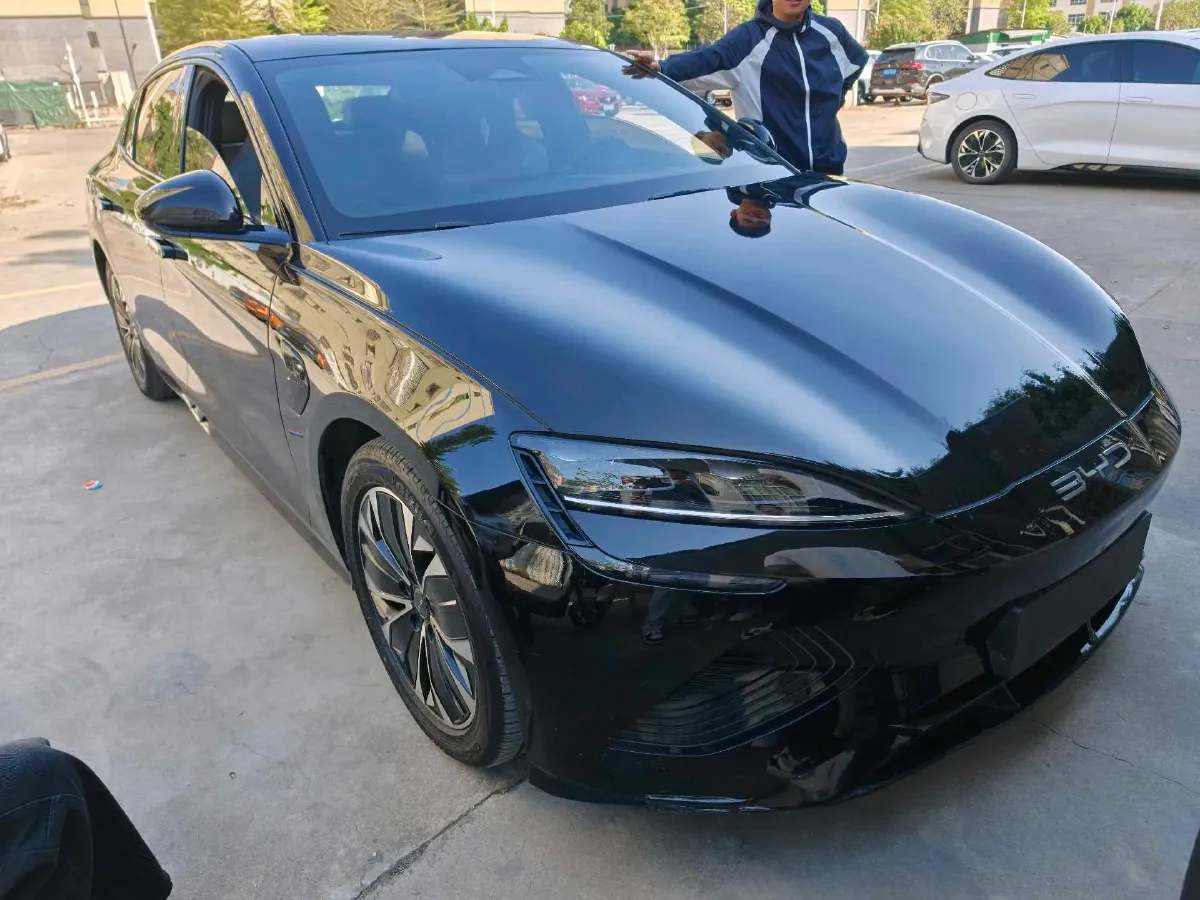 2022 MAXUS DaJia 5 BEV 70KWH,autocango,china used car exporter,china ev exporter,chinese used car exporter,chinese used ev exporter