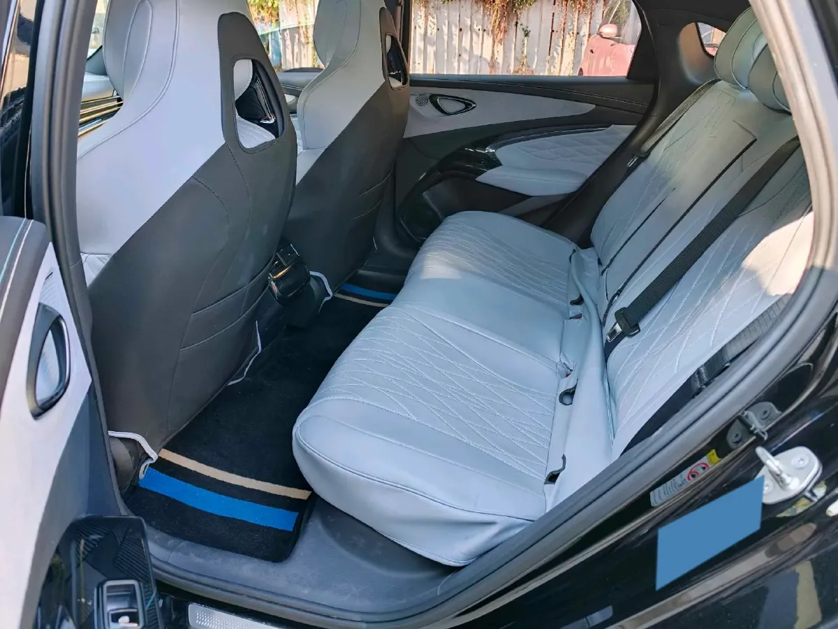 2022 MAXUS DaJia 5 BEV 70KWH,autocango,china used car exporter,china ev exporter,chinese used car exporter,chinese used ev exporter