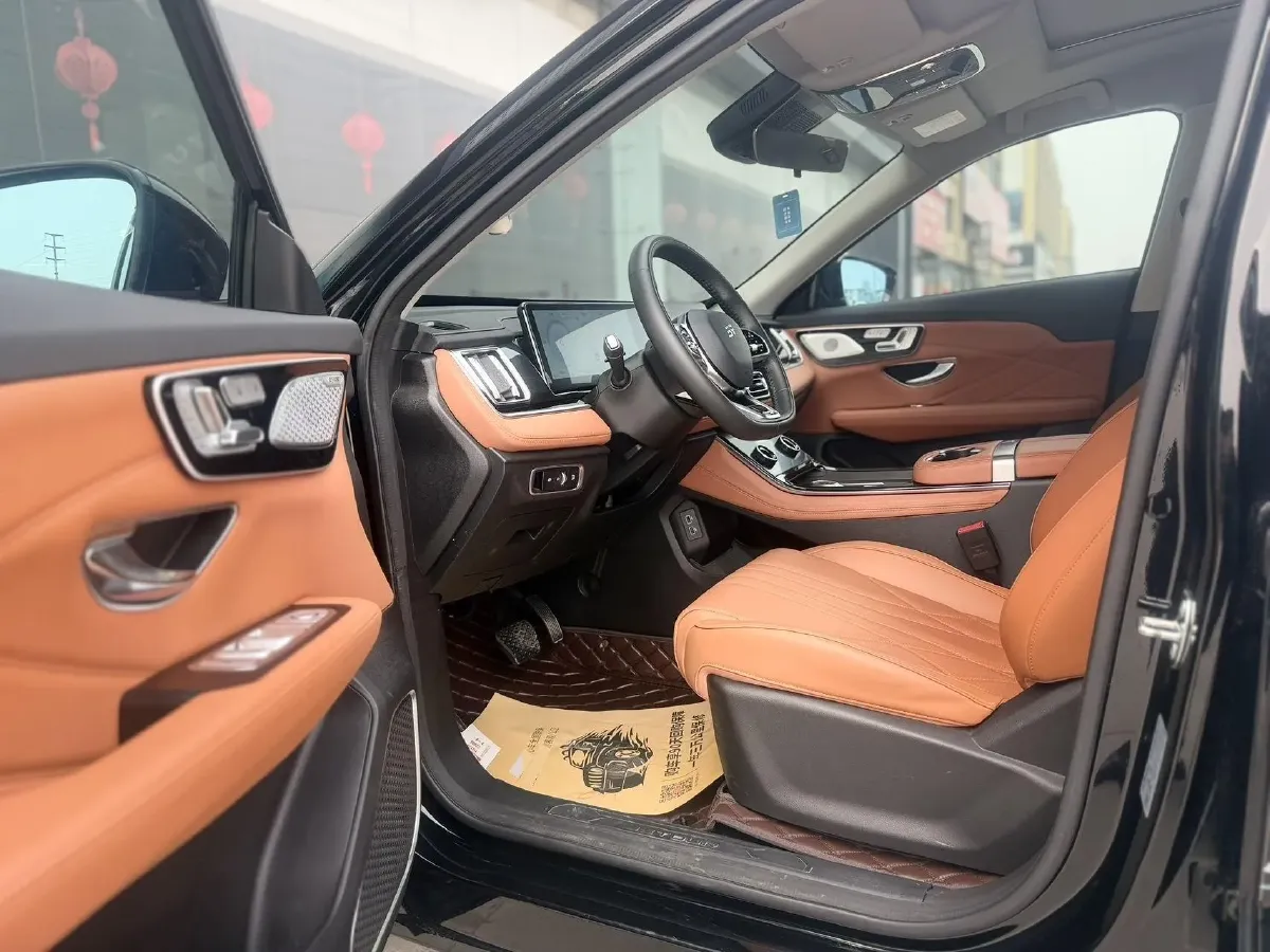 2024 Jetour X90 1.6T 197HP L4 7DCT,autocango,china used car exporter,china ev exporter,chinese used car exporter,chinese used ev exporter