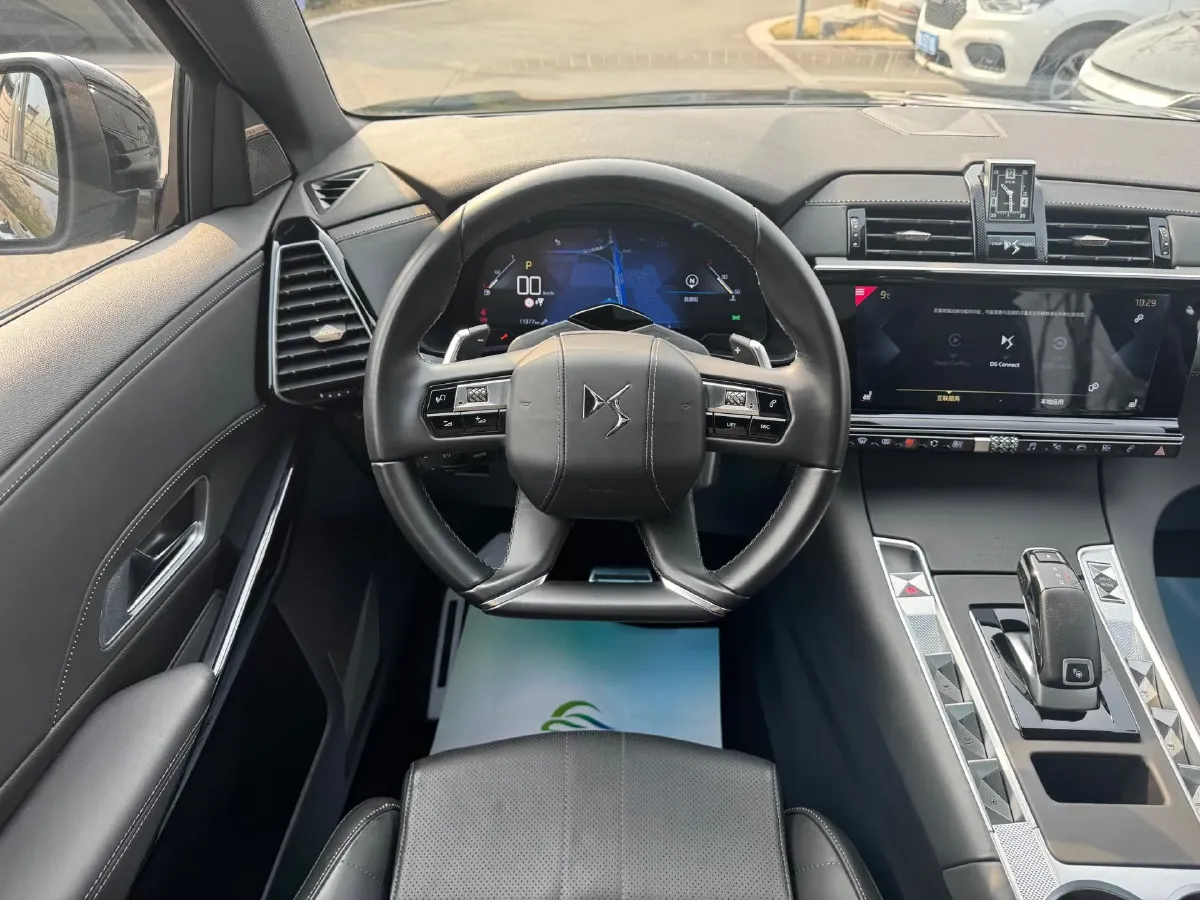 2022 DS 7 1.6T 215HP L4 8AT,autocango,china used car exporter,china ev exporter,chinese used car exporter,chinese used ev exporter