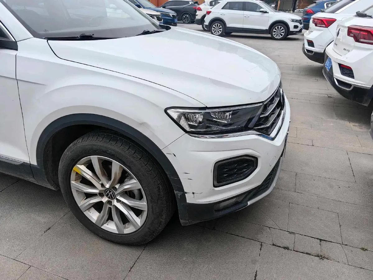 2023 Volkswagen T-Roc 1.4T 150HP L4 7DCT,autocango,china used car exporter,china ev exporter,chinese used car exporter,chinese used ev exporter