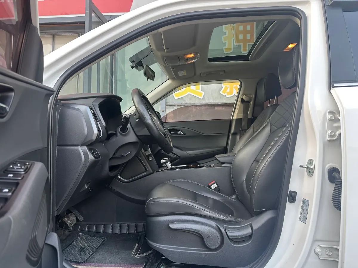 2021 Hyundai ix35 2.0L 160HP L4 6AT,autocango,china used car exporter,china ev exporter,chinese used car exporter,chinese used ev exporter