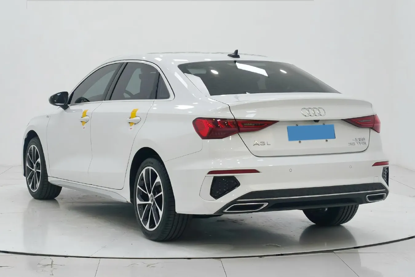 2023 Audi A3 1.4T 150HP L4 7DCT,autocango,china used car exporter,china ev exporter,chinese used car exporter,chinese used ev exporter