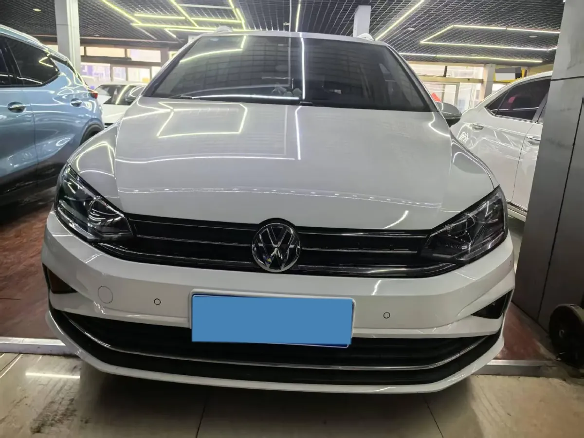 2019 Volkswagen Golf Sportsvan 1.4T 150HP L4 7DCT,autocango,china used car exporter,china ev exporter,chinese used car exporter,chinese used ev exporter