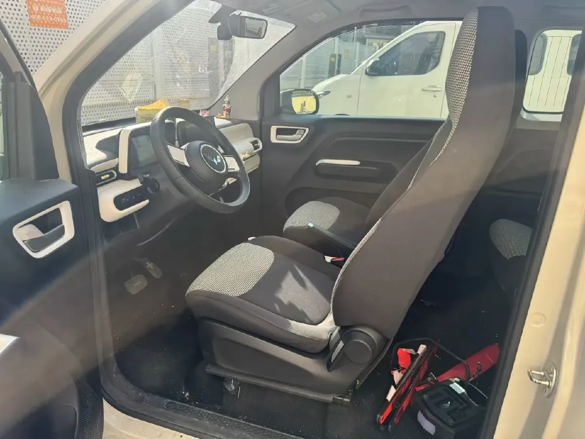 2024 WuLing HongGuang MINI EV BEV 17.3KWH,autocango,china used car exporter,china ev exporter,chinese used car exporter,chinese used ev exporter